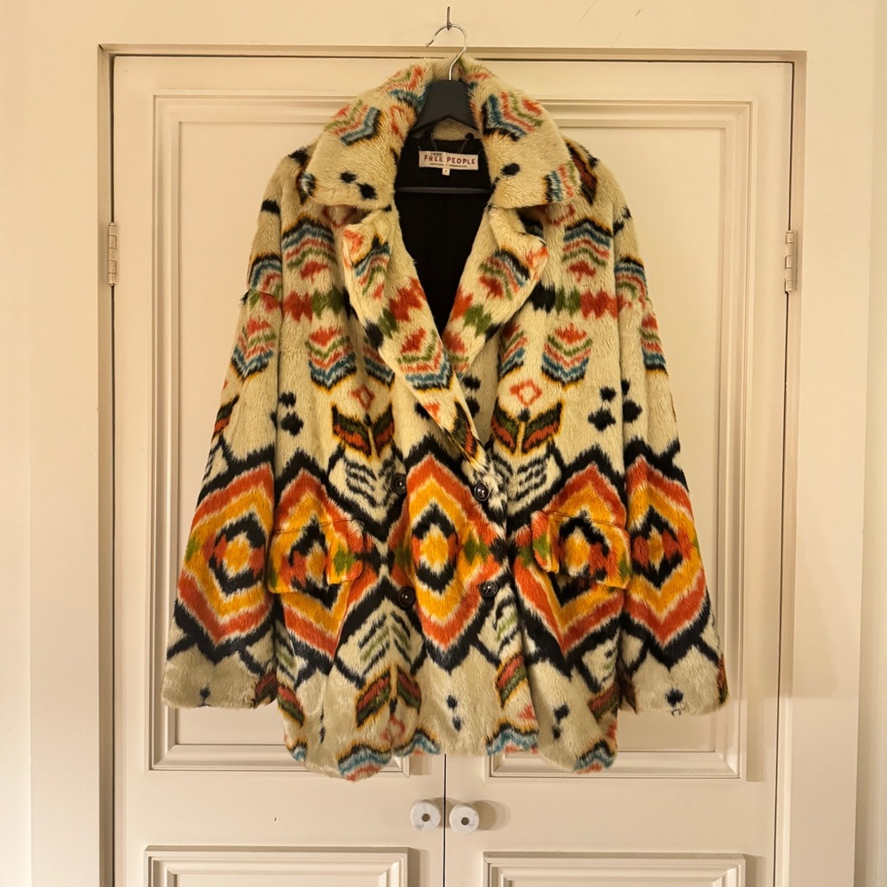 Free People Carmella Faux Fur Coat size medium • tribal print fur jacket - Picture 6 of 11